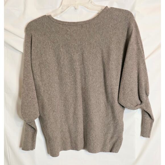 Joseph A. Sweater Women's Petite M Crew Neck Light Brown Long Baloon Sleeves - Picture 4 of 7